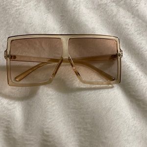 Fashion sun glasses